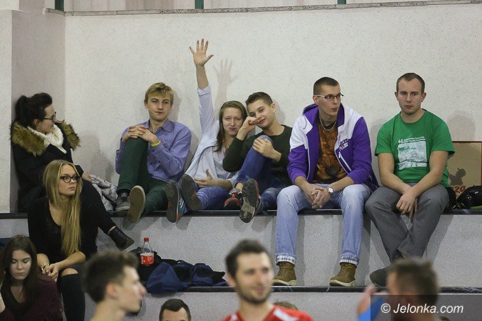 siatkarze-stawili-opor-liderowi-foto-60979