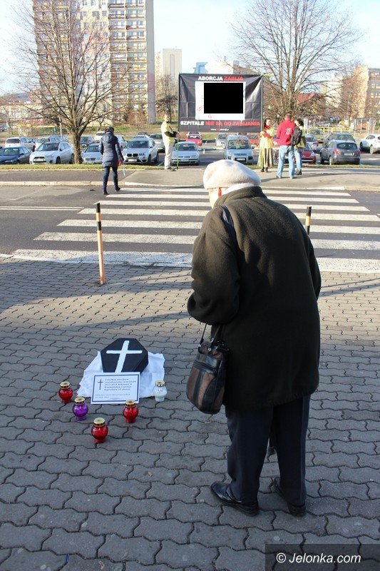 chca-bezwzglednego-zakazu-aborcji-pikietowali-foto-60980