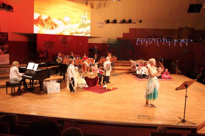 muzyczny-poranek-ze-spiaca-krolewna-i-mikoajem-foto-60986