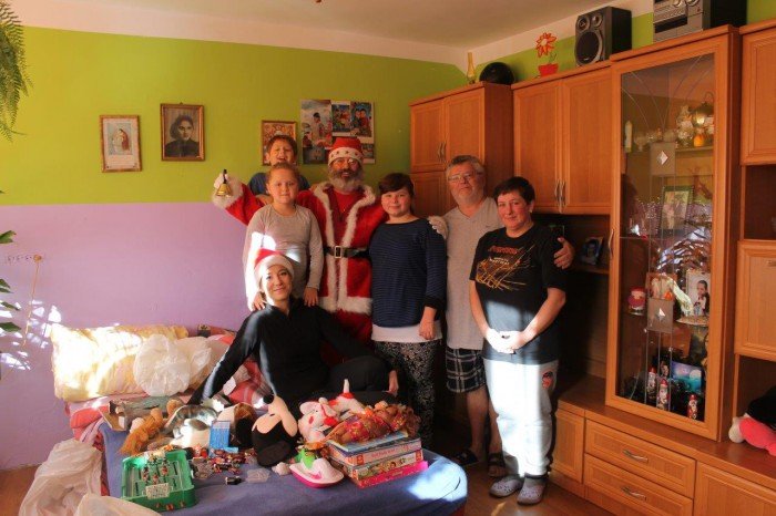 w-wielkiej-pace-wszyscy-i-wszystko-jest-wielkie-foto-60995