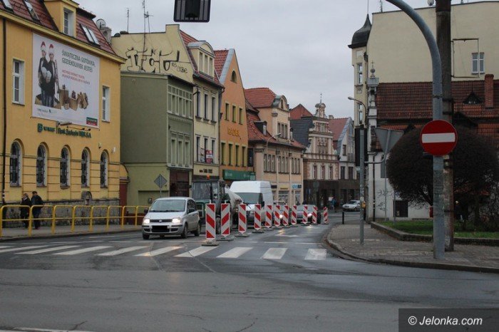 korki-w-centrum-przez-studzienke-foto-61011