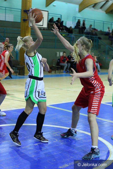 karkonosze-zmierzyy-sie-z-polska-u15-foto-61077