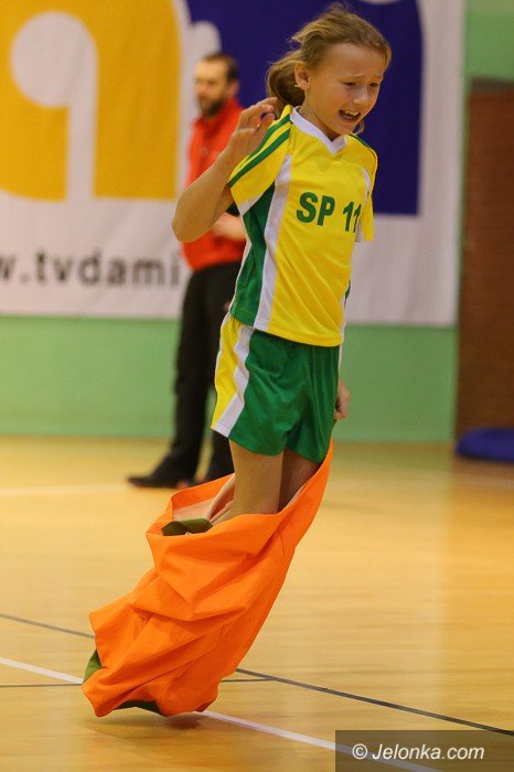 dzieci-rywalizoway-w-turnieju-mosu-foto-61086