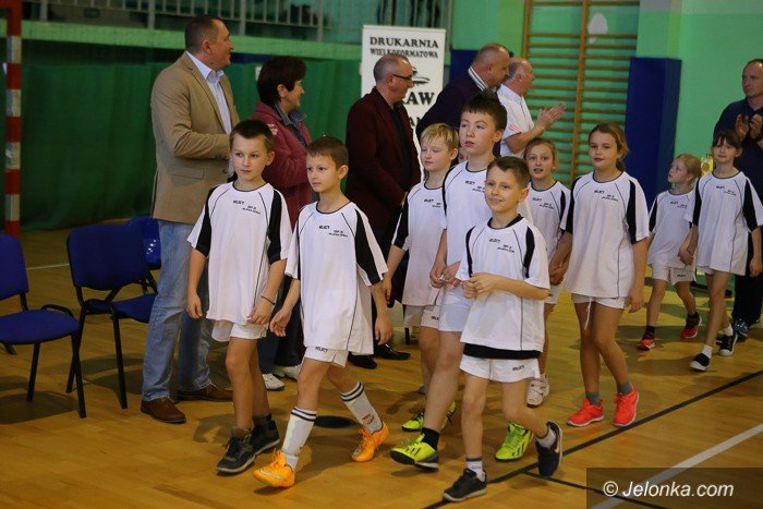 dzieci-rywalizoway-w-turnieju-mosu-foto-61086