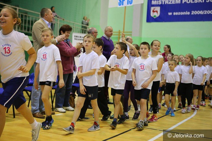 dzieci-rywalizoway-w-turnieju-mosu-foto-61086