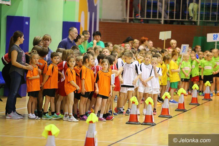 dzieci-rywalizoway-w-turnieju-mosu-foto-61086