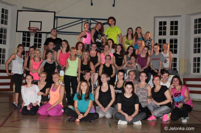 maraton-pisania-listow-zumba-na-znaczki-foto-61104