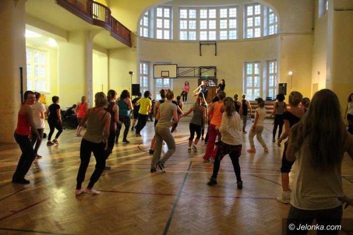 maraton-pisania-listow-zumba-na-znaczki-foto-61104