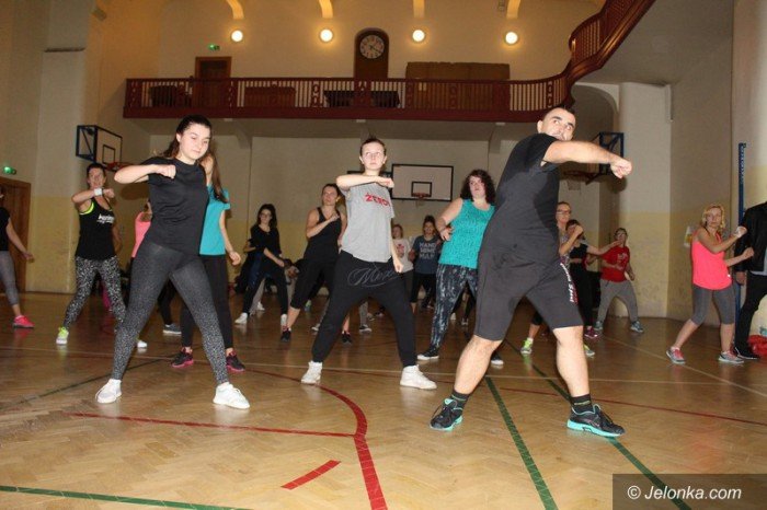 maraton-pisania-listow-zumba-na-znaczki-foto-61104