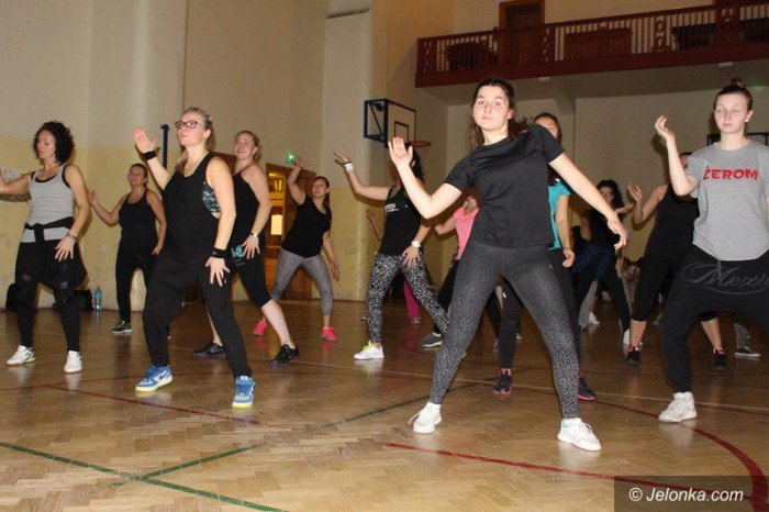 maraton-pisania-listow-zumba-na-znaczki-foto-61104