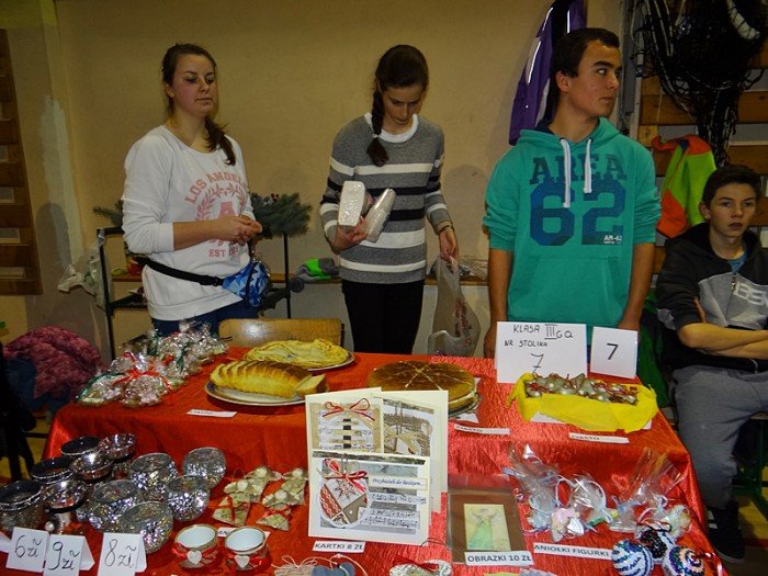 tumy-na-kiermaszu-w-sobieszowie-foto-61114