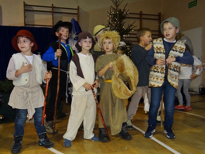 tumy-na-kiermaszu-w-sobieszowie-foto-61114