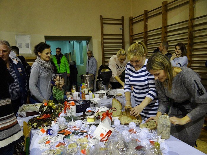tumy-na-kiermaszu-w-sobieszowie-foto-61114