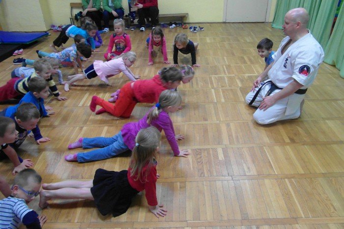 zajecia-karate-w-przedszkolu-foto-61172