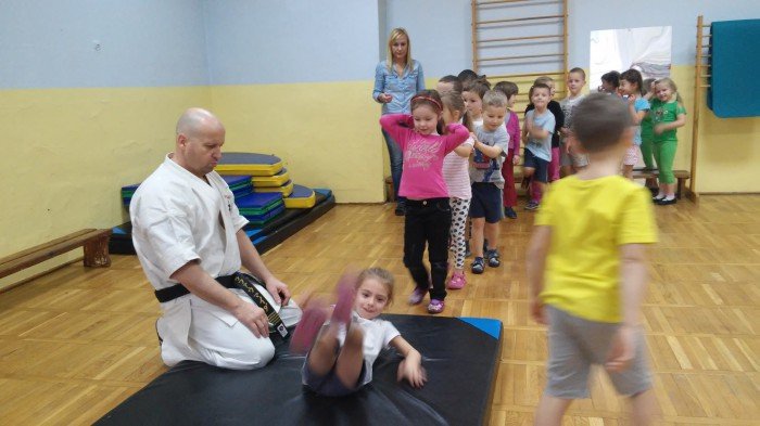 zajecia-karate-w-przedszkolu-foto-61172