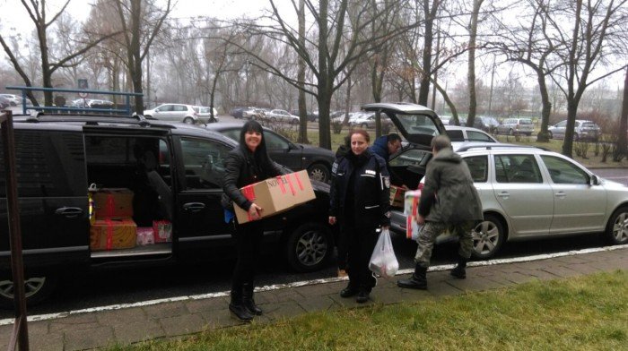 policjanci-w-akcji-v-paczka-dla-bohatera-foto-61202