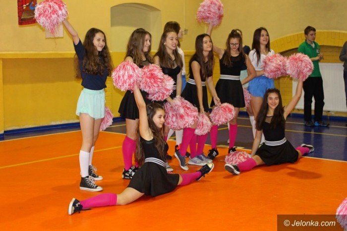 gimnazjalisci-integrowali-sie-z-niepenosprawnymi-foto-61205