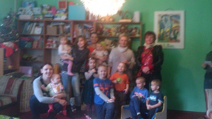 swiateczna-niespodzianka-dla-dzieci-z-domu-samotnych-matek-foto-61234