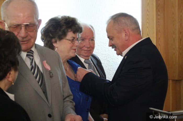 medale-za-dugoletnie-pozycie-mazenskie-wreczone-foto-61289