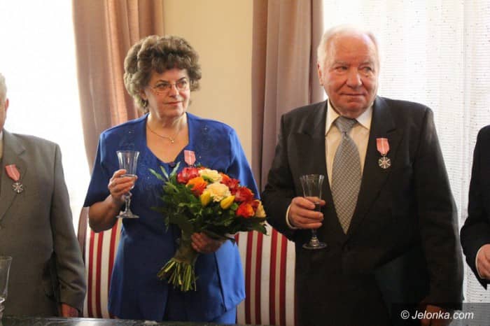 medale-za-dugoletnie-pozycie-mazenskie-wreczone-foto-61289