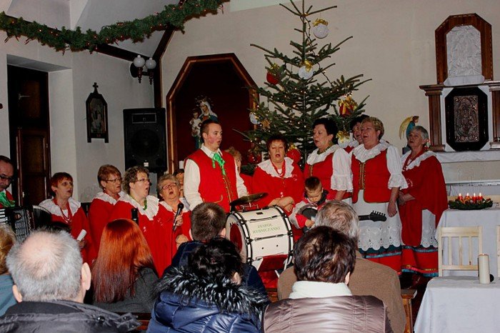 magiczny-wieczor-koled-w-goduszynie-foto-61360