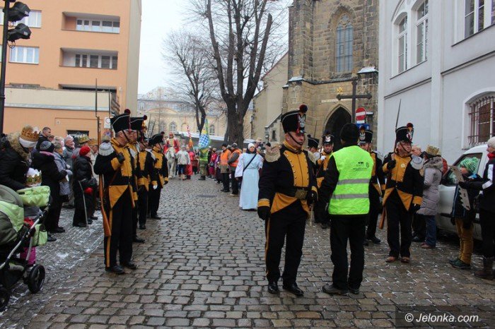 jeleniogorzanie-podazali-sladem-trzech-kroli-foto-61363