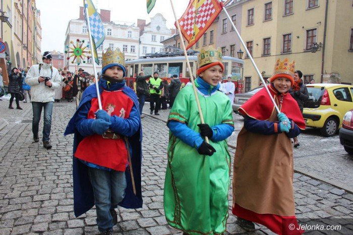 jeleniogorzanie-podazali-sladem-trzech-kroli-foto-61363
