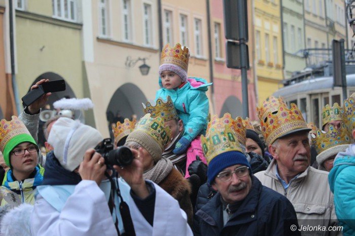 jeleniogorzanie-podazali-sladem-trzech-kroli-foto-61363
