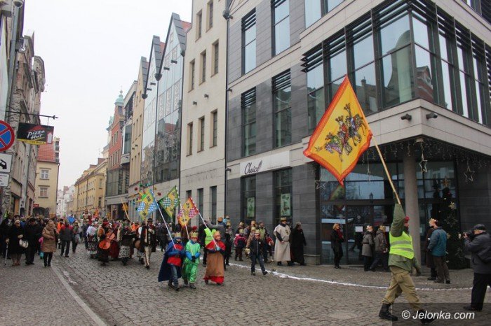 jeleniogorzanie-podazali-sladem-trzech-kroli-foto-61363