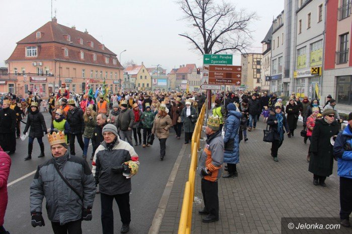 jeleniogorzanie-podazali-sladem-trzech-kroli-foto-61363