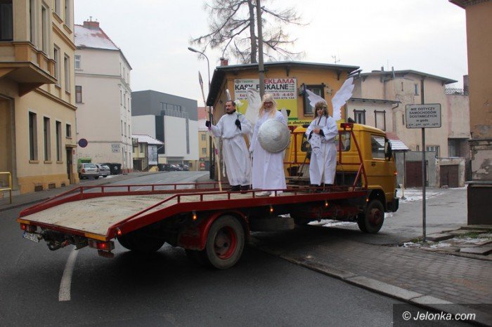 jeleniogorzanie-podazali-sladem-trzech-kroli-foto-61363
