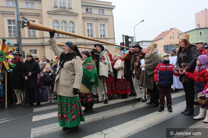 jeleniogorzanie-podazali-sladem-trzech-kroli-foto-61363