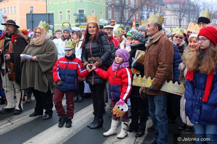jeleniogorzanie-podazali-sladem-trzech-kroli-foto-61363