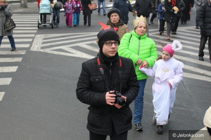 jeleniogorzanie-podazali-sladem-trzech-kroli-foto-61363