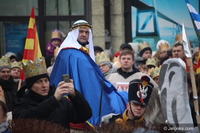 jeleniogorzanie-podazali-sladem-trzech-kroli-foto-61363