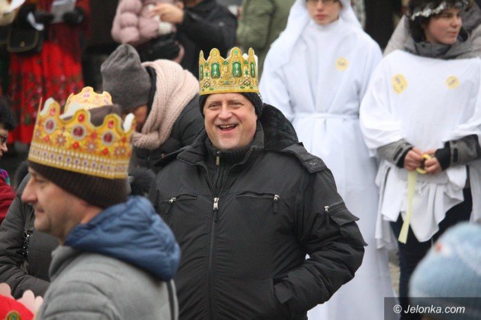jeleniogorzanie-podazali-sladem-trzech-kroli-foto-61363