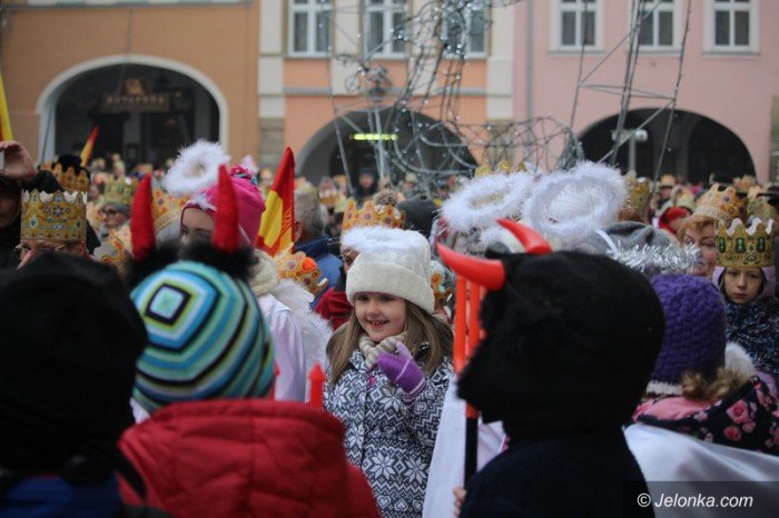jeleniogorzanie-podazali-sladem-trzech-kroli-foto-61363