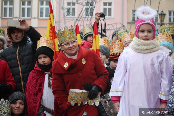 jeleniogorzanie-podazali-sladem-trzech-kroli-foto-61363