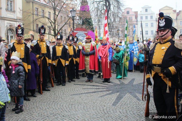 jeleniogorzanie-podazali-sladem-trzech-kroli-foto-61363