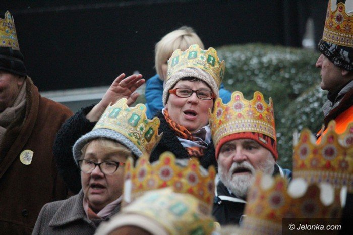 jeleniogorzanie-podazali-sladem-trzech-kroli-foto-61363