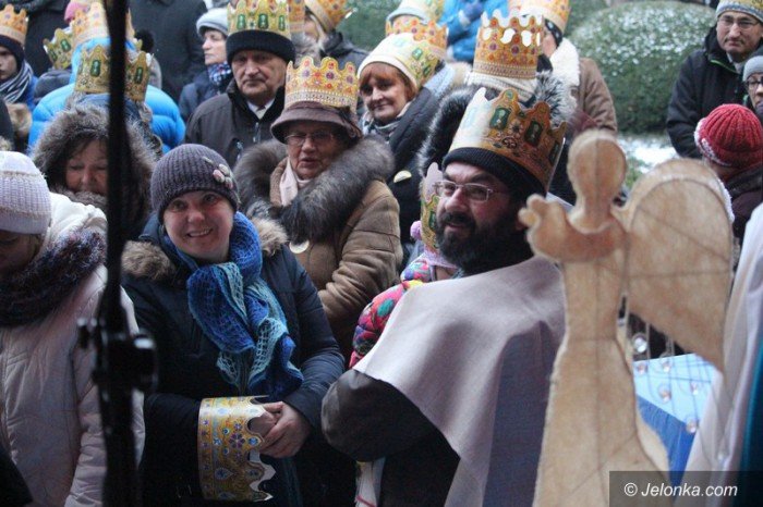 jeleniogorzanie-podazali-sladem-trzech-kroli-foto-61363