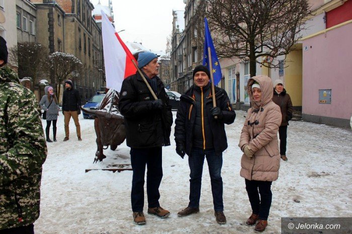 jeleniogorzanie-w-obronie-demokracji-foto-61581