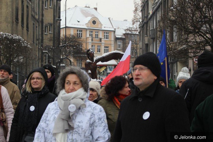 jeleniogorzanie-w-obronie-demokracji-foto-61581