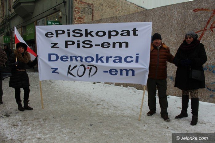 jeleniogorzanie-w-obronie-demokracji-foto-61581