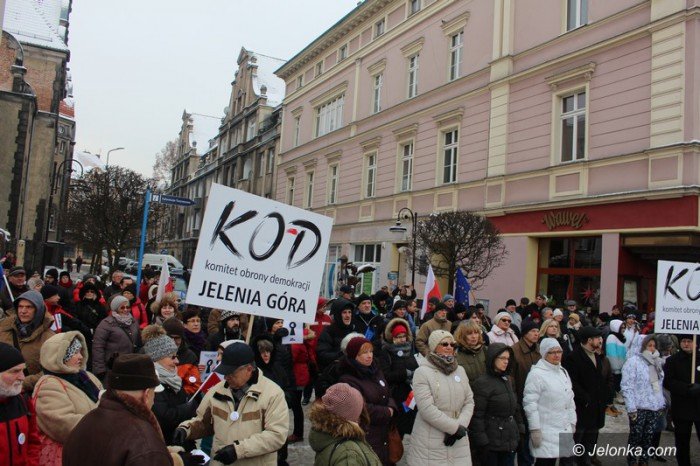 jeleniogorzanie-w-obronie-demokracji-foto-61581