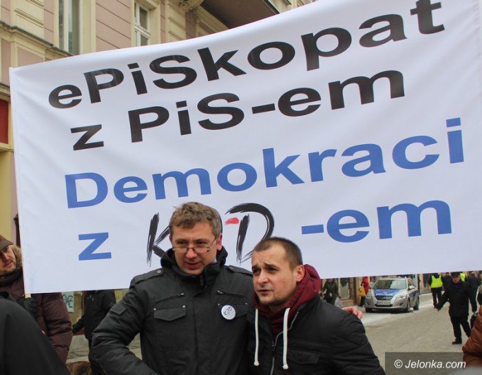 jeleniogorzanie-w-obronie-demokracji-foto-61581