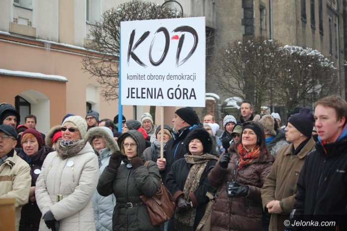 jeleniogorzanie-w-obronie-demokracji-foto-61581