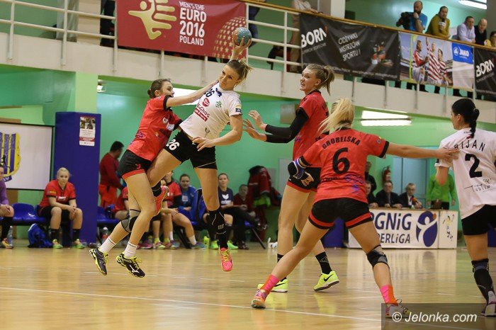 po-starciu-z-mistrzem-z-podniesiona-gowa-foto-61594