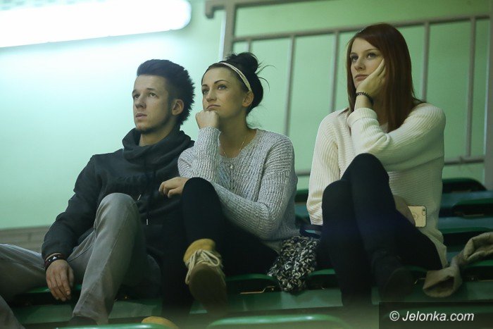 po-starciu-z-mistrzem-z-podniesiona-gowa-foto-61594