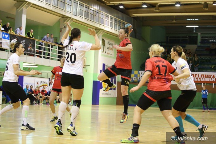 po-starciu-z-mistrzem-z-podniesiona-gowa-foto-61594